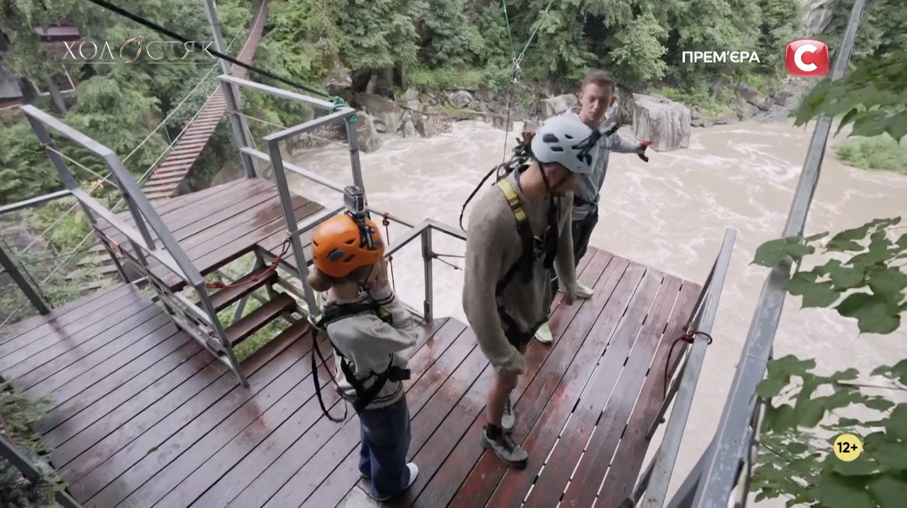 "Холостяк-14": найяскравіші події шостого випуску та кому Цимбалюк дав троянду